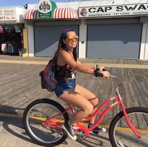 Meet your Posher, Kaitlyn